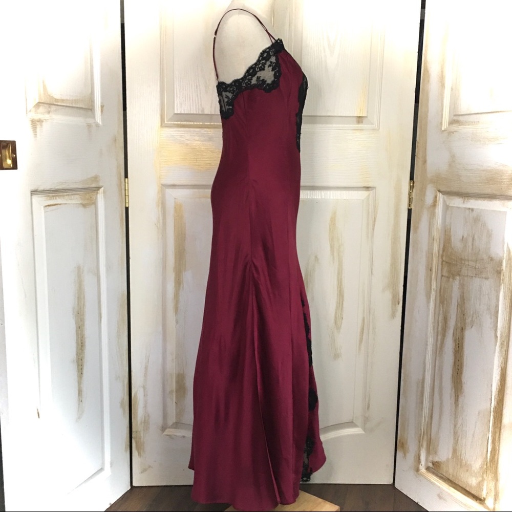 COPY - COPY - Vintage VS sz med 100% silk nightgown